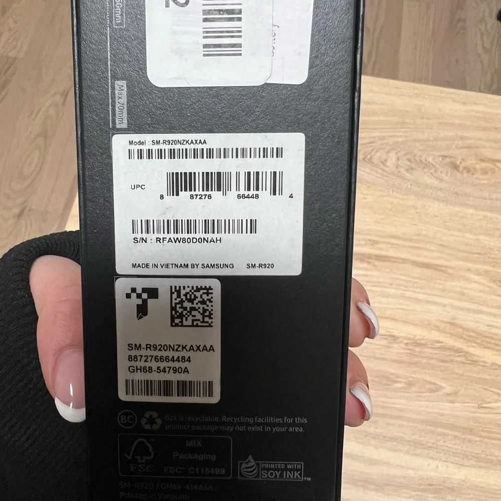NEW Samsung Galaxy Watch 5 Pro 45mm Smartwatch GPS, Fitness Tracking - Titanium